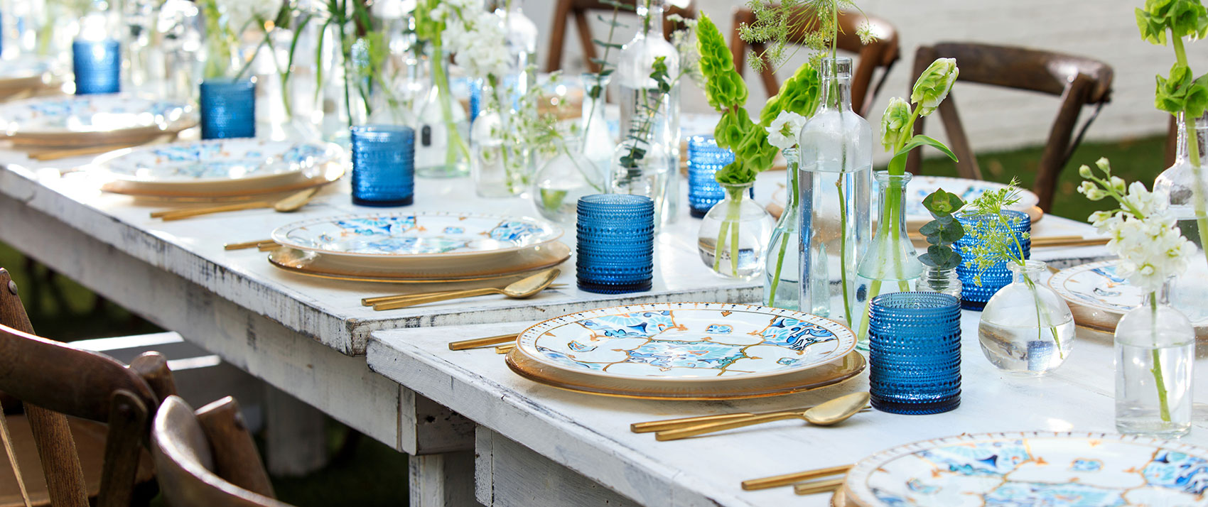 Contact a Wedding Planner